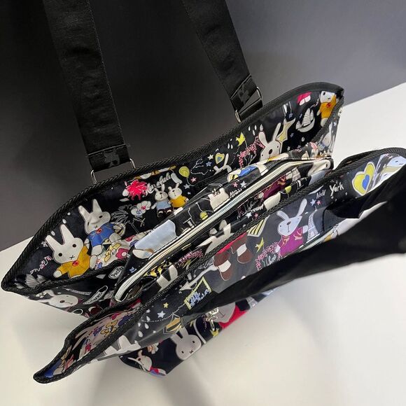 Pro Sport Traveling Bunny‎ Character Expandable Travel Bag, Pro Sport Womens 440 - Picture 5 of 15